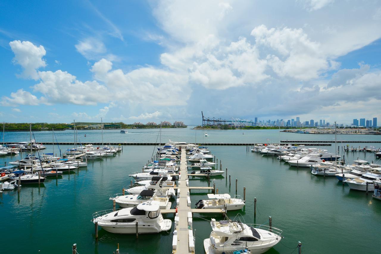 The Donovan At Miami Beach Hotel Exterior photo